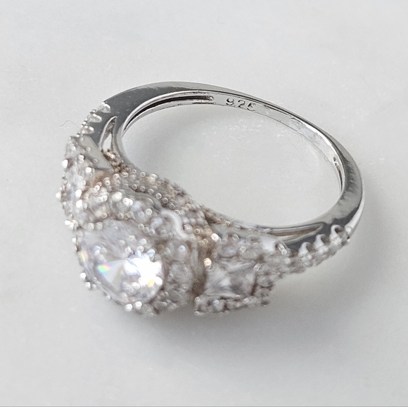 Classic Engagement Style Round Halo ring,  925 Sterling Silver - Picture 5 of 5